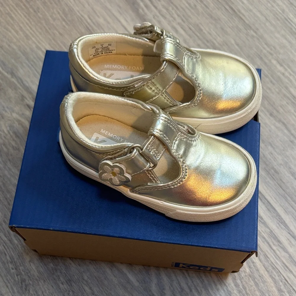 Keds Gold baby girl Shoes with Flower Detail